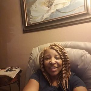 Meet your Posher, Marolyn